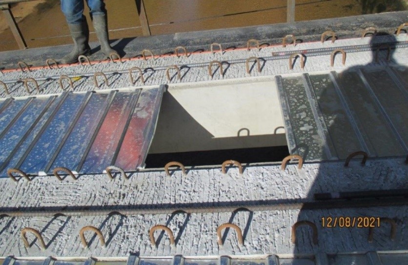 Section of steel void panel