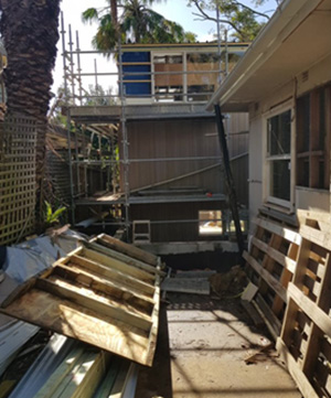 Faulty scaffolding on residential construction site